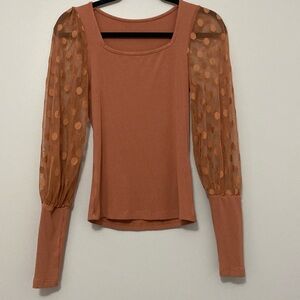 🧡 NWOT Ribbed & Sheer Sleeve Top